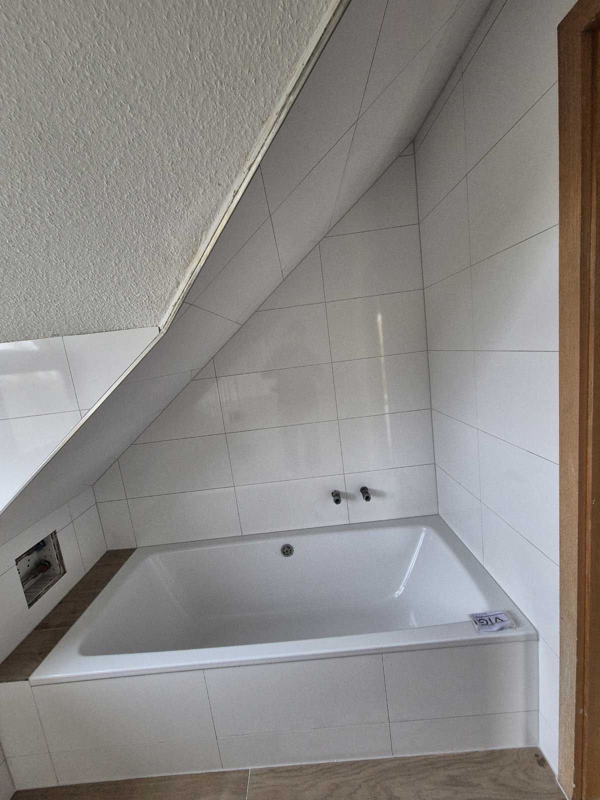 Bad Zimmer in Eschbach - Bild 2